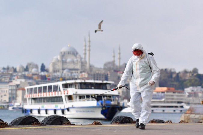 Türkiyədə koronavirus qurbanlarının sayı 4 800-ü ötdü